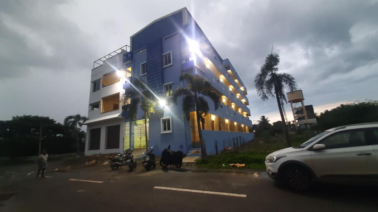 Vikistays Chennai Exterior photo